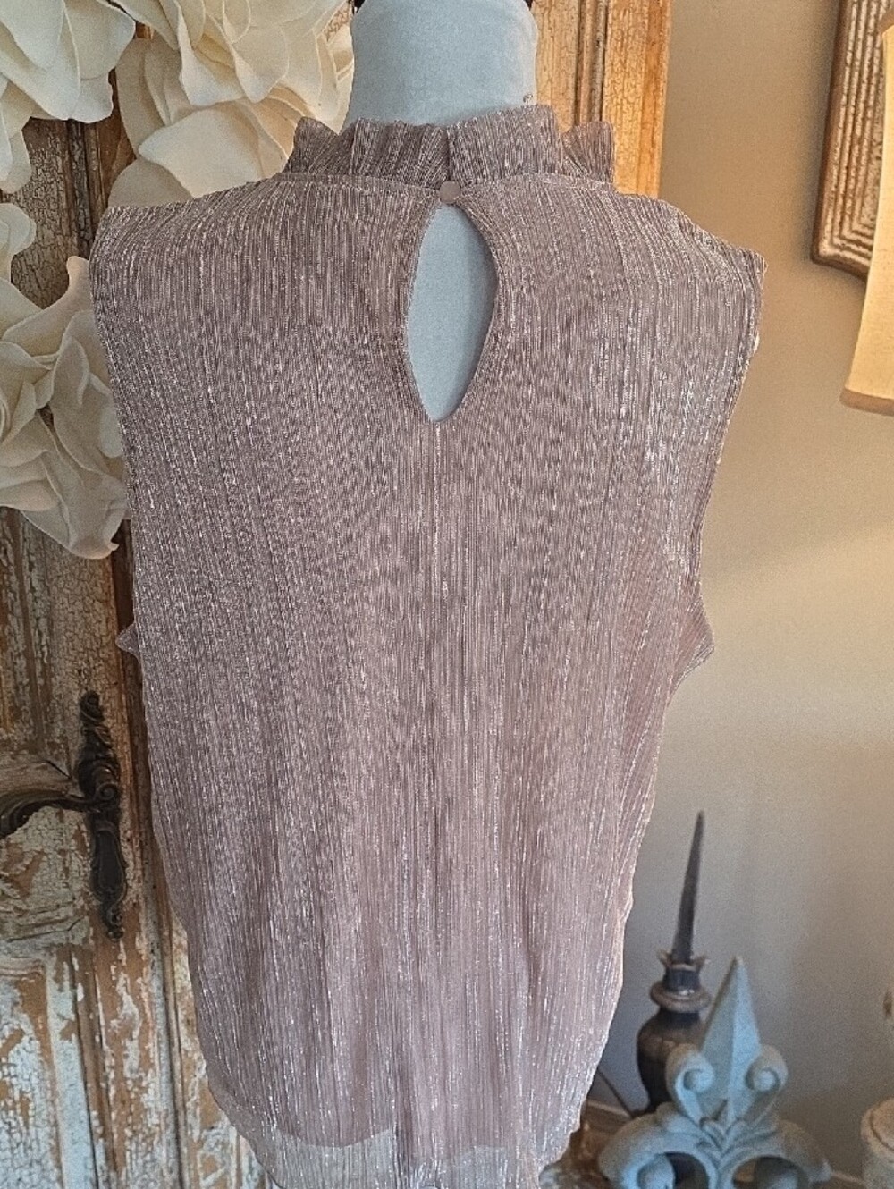 Adiva Metallic Blush Pink Sleeveless High-Neck Camisole - Picture 9 of 9